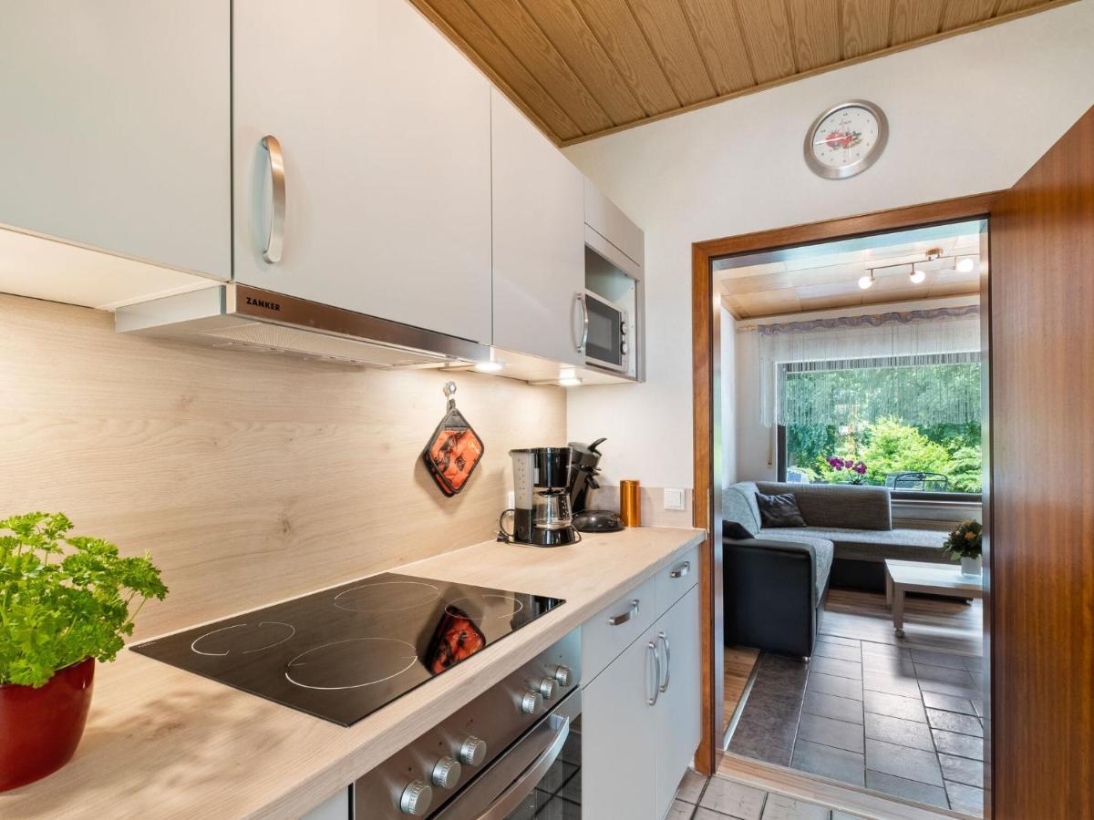 Idyllic Bungalow In Feusdorf With Forest View Pokój zdjęcie