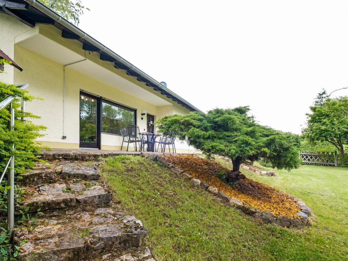 Idyllic Bungalow In Feusdorf With Forest View Pokój zdjęcie